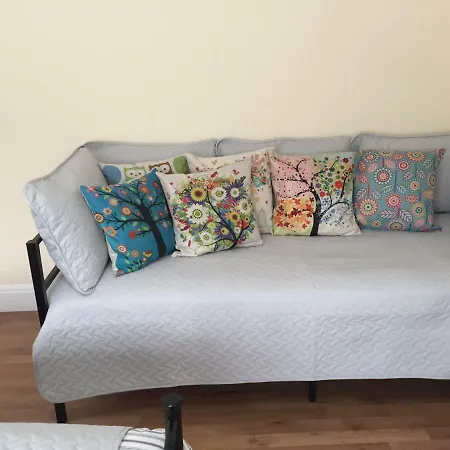 Streatham Common Bed & Breakfast-3